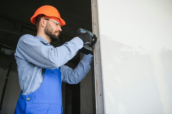 Comment choisir la meilleure visseuse placo en 2024 ?