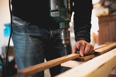 Les tarifs artisanaux : optimisez vos projets de rénovation